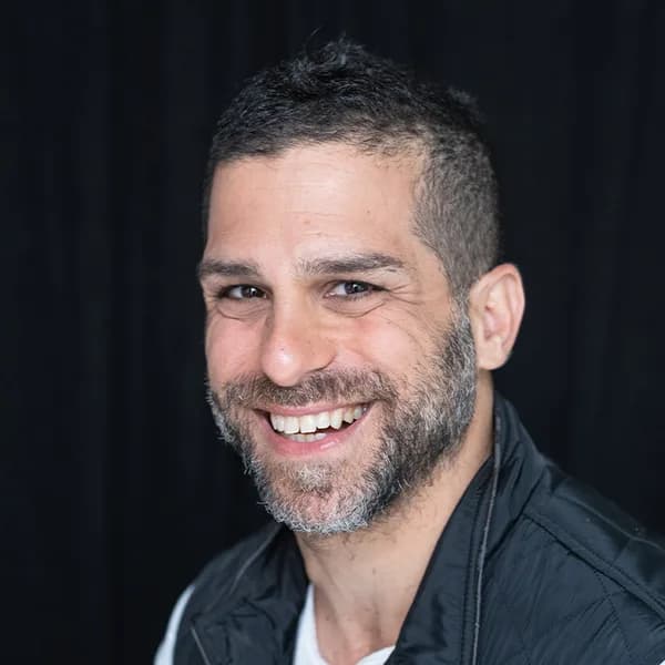 עידו מוסרי