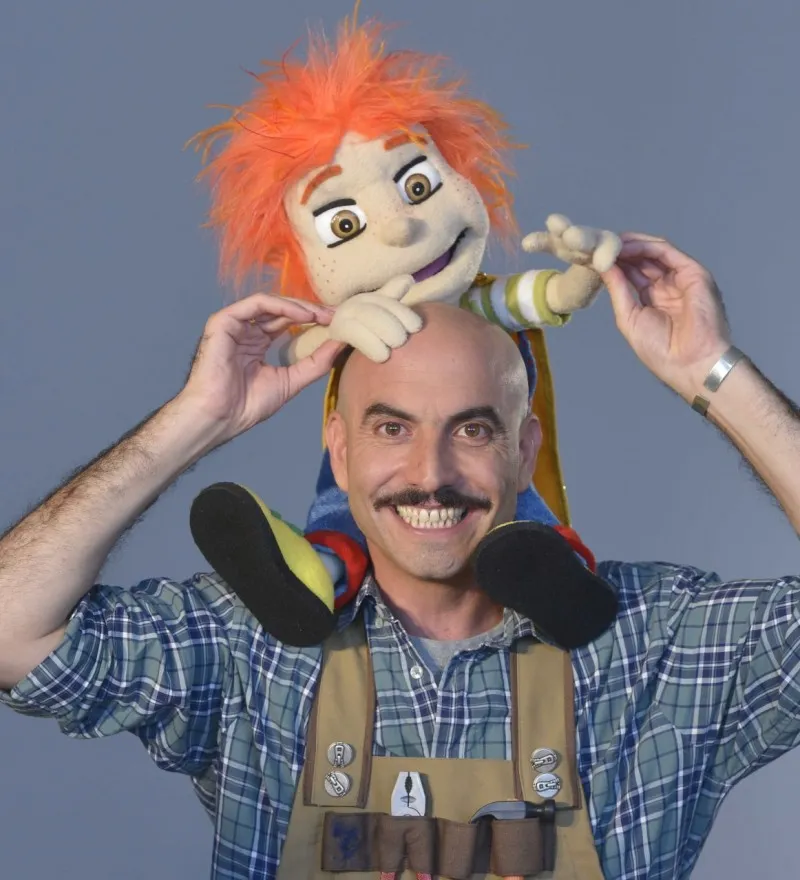פוסטר ההצגה הארגז של ביאליק