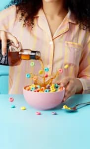 פוסטר ההצגה וויסקי על הבוקר