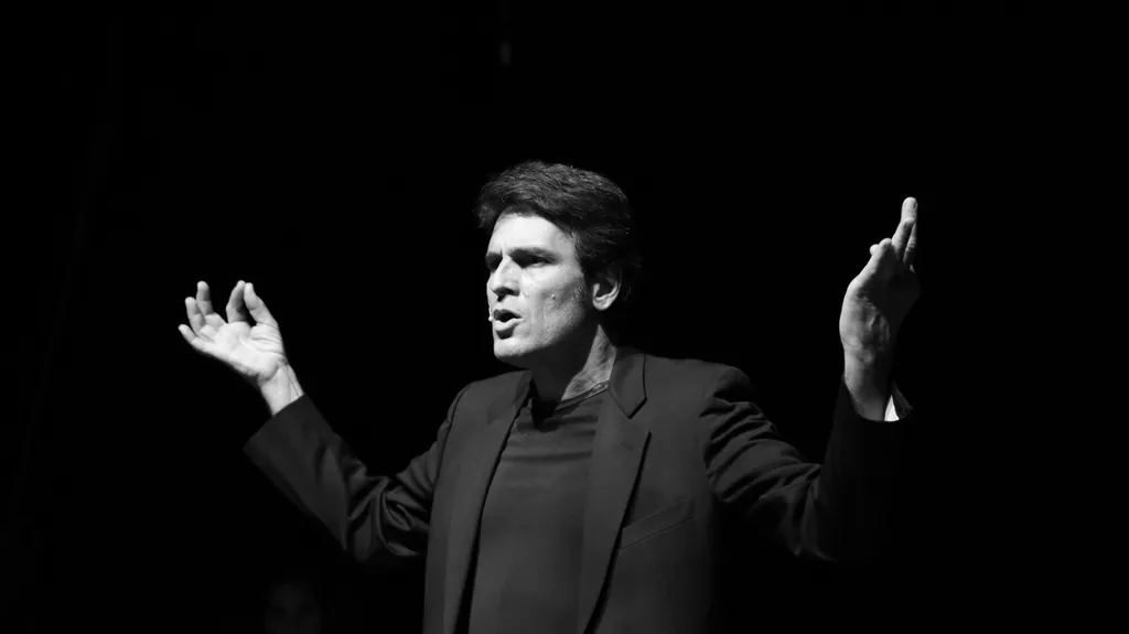 פוסטר ההצגה כשנולד ילד מיוחד